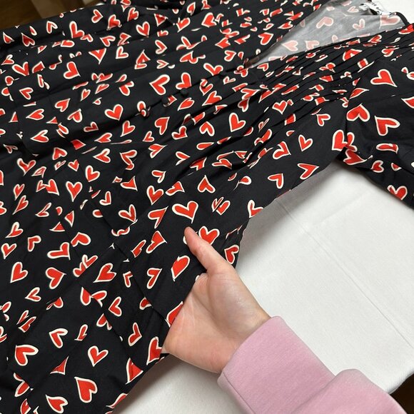 Hunter Bell Womens Jenkins Heart Print Dress Size Small Puff Sleeve Valentines - Picture 9 of 11